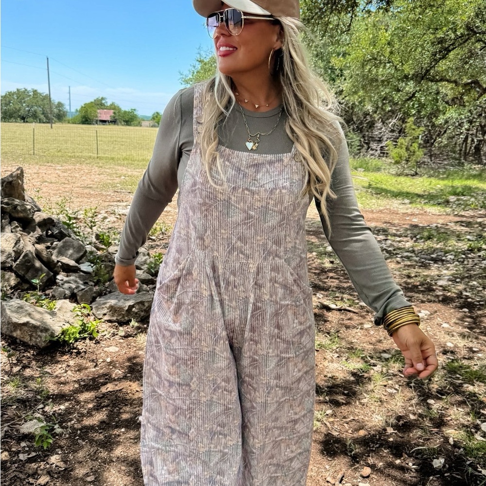 Camo Ribbed Adjustable Overalls - Picture 3 of 6